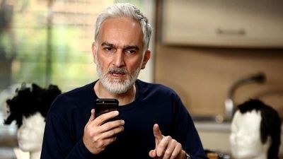 بیژن بنفشه‌خواه به «استخر» پیوست