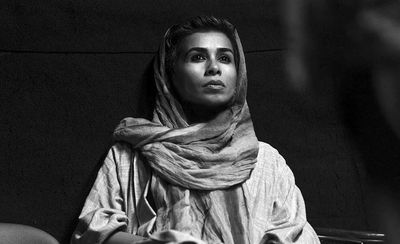 عاطفه تهرانی «این ساعت وجود ندارد» را روی صحنه می‌برد