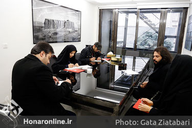 نشست اقامتگاه هنر در گالری محسن
