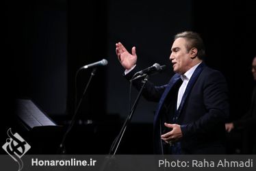 کنسرت نوستالژی های پاپ در تالار وحدت