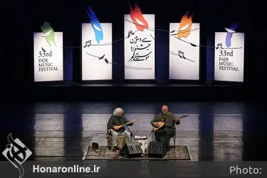 اجرای ارکان اوگر و اسماعیل حکی در سی و سومین جشنواره موسیقی فجر