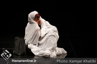 اجرای  نمایش "کو کوی کبوتران حرم" با حضور معاون هنری وزارت ارشاد و جمعی از هنرمندان