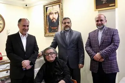 وزیر فرهنگ از «رضا رویگری» عیادت کرد