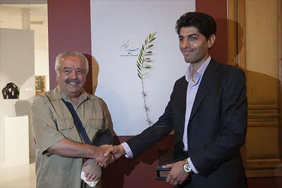 “Imagine Peace” honored at Tehran art festival  