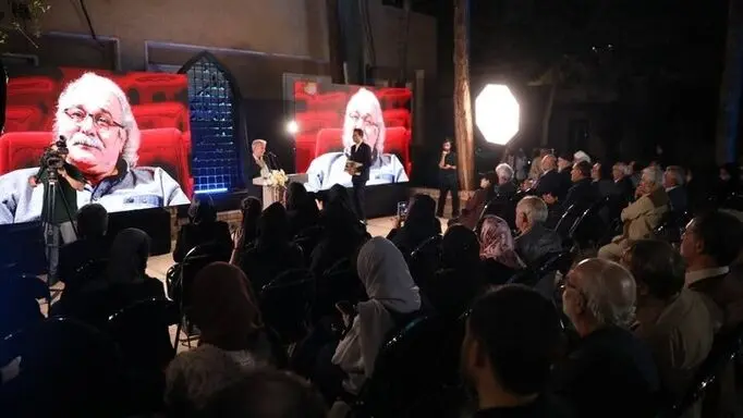 محمد کاسبی با هنرش کاسبی نکرد