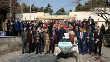 Birthday bash for veteran artists born in February