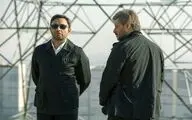 نگاهی به فیلم سینمایی «کت چرمی» | کورسویِ امید در شهرِ خاکستری