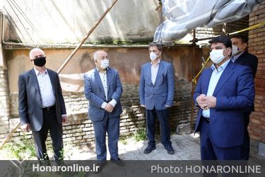 مراسم رونمایی از سردیس "سیمین دانشور" در خانه موزه سیمین و جلال