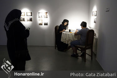 نمایشگاه گروهی «بیگانه با دیگری» در گالری آ
