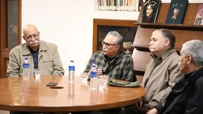 نشست کارنامه حرفه ای و آثار عزت الله انتظامی در خانه سینما برگزار شد