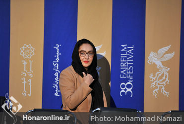  نشست فیلم «آتابای» در هفتمین روز سی و هشتمین جشنواره فیلم فجر در پردیس ملت