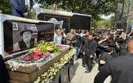بدرقه اکبر عبدی در تالار وحدت