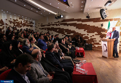 بانوان هنرمند ایرانی به خوبی شناسانده نشده‌اند