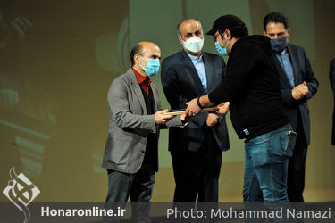 آیین پایانی نمایشگاه و جایزه عکس بنیاد رودکی « روایت سرباز » ویژه بزرگداشت اولین سالگرد عروج شهید قاسم سلیمانی»