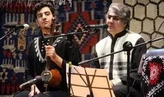 نوای سیمره با موسیقی لری به تالار وحدت می‌آید
