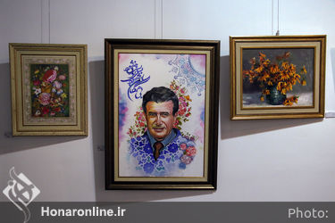 نمایشگاه گروهی "رنگ صلح" در باغ موزه قصر