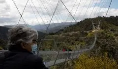 افتتاح طولانی‌ترین پل معلق جهان در پرتغال؛ ۵۱۶ متر قدم زدن در بلندی ۱۷۵ متری!