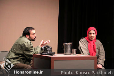 اجرای نمایش "1417" در خانه نمایش