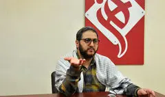 حبیب‌اله خسروجردی: خیلی ها اجرای تئاتر در یادواره شهدا را جایز نمی دانستند/ روایت ناب و واقعی از خانواده شهدا در مناطق عملیاتی 