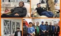 همراهی معاون وزیر با هنرمندان در پایگاه مرکزی انتقال خون استان تهران

