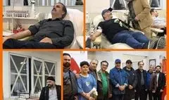 همراهی معاون وزیر با هنرمندان در پایگاه مرکزی انتقال خون استان تهران
