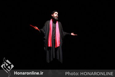 نمایش "مجلس آذر" در تماشاخانه ملک