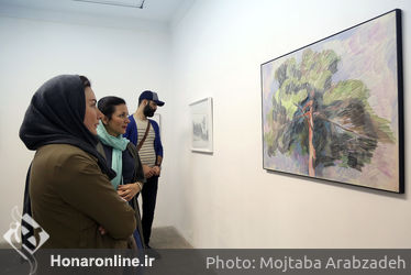 افتتاحیه نمایشگاه گروهی با عنوان " ناتمام است درخت" در گالری امکان