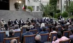 نشست صمیمی رئیس جمهوری با هنرمندان و فعالان عرصه فرهنگ و هنر | رئیسی: کارگروه مشترک بررسی مشکلات هنرمندان تشکیل شود
