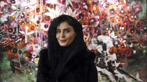 بازدید هنرمندان از آثار دهمین حراج تهران