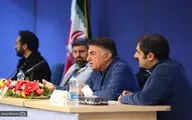 تاکید رضا کیانیان بر تفکیک مسئولیت‌های سیاسی و اجتماعی / دو خبر از سی و پنجمین جشنواره بین‌المللی تئاتر فجر

