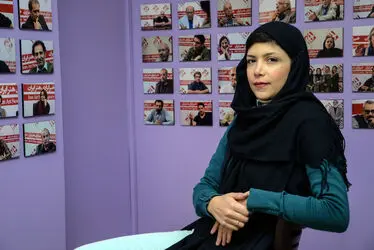 آتنا اشتیاقی