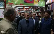 وزارت فرهنگ و ارشاد اسلامی از کسانی که با چنگ و دندان محیط‌های فرهنگی را زنده نگه می‌دارند حمایت می‌کند