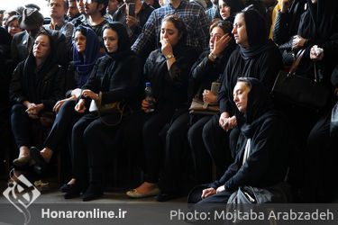 تشییع پیکر عارف لرستانی از مقابل تالار وحدت