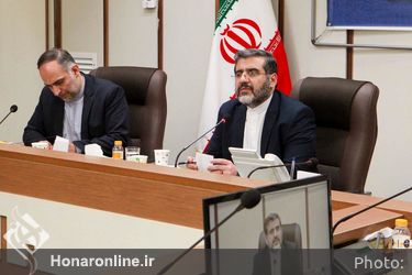 دیدار وزیر فرهنگ و ارشاد اسلامی با فعالان و تولیدکنندگان حوزه مد و لباس