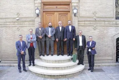 بازدید سخنگوی وزارت امور خارجه از بنیاد سینمایی فارابی | دیپلماسی سینمایی در دستور کار است