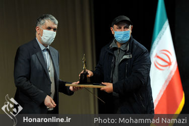 آیین پایانی نمایشگاه و جایزه عکس بنیاد رودکی « روایت سرباز » ویژه بزرگداشت اولین سالگرد عروج شهید قاسم سلیمانی»