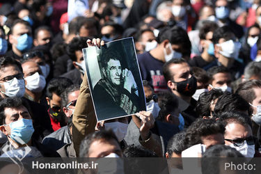 آرامگاه فردوسی در تعزیت آواز مردم ایران / وداع با خسرو خوبان محمدرضا شجریان