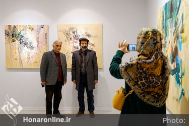 نمایشگاه نقاشی های «عبدالحمید پازکی» با عنوان «لایه های پنهان» در گالری ساربان