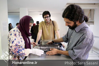 نمایشگاه سالانه "کتاب هنرمندان" در گالری آران