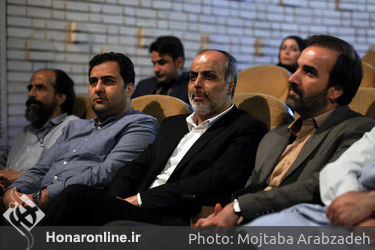 نمایشنامه خوانی "سنگلج با خلج"در تماشاخانه سنگلج