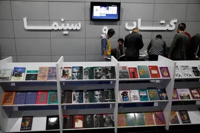 ارائه کتاب‌های هنر و ادبیات داستانی با تخفیف ۳۰ درصدی به فیلمسازان و هنرجویان
