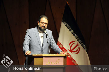 رونمایی از مجموعه آثار هنری رضوی در تالار رودکی