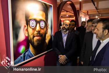نمایشگاه عکس و گرافیک «دوباره ایران» در فرهنگستان هنر