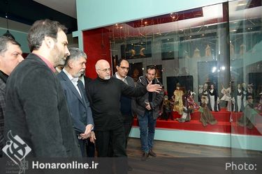 بازدید وزیر ارشاد و معاون هنری وزارت فرهنگ و ارشاد از موزه اپرای عروسکی