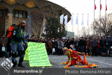 نمایش های خیابانی روز ششم جشنواره تئاتر فجر