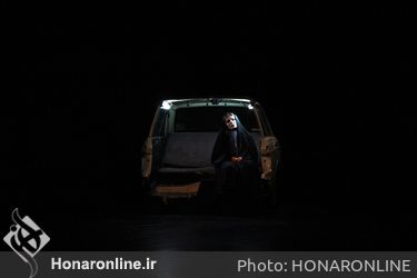 نمایش " غلامرضا لبخندی " در تماشاخانه ایرانشهر