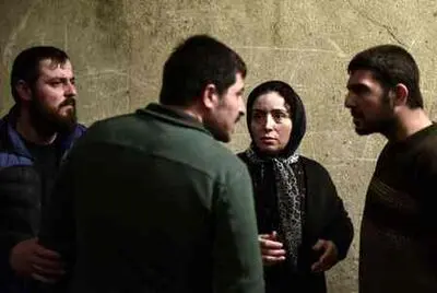  "در وجه حامل" به شبکه نمایش خانگى آمد