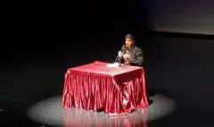 ادبیات، ما را آگاه‌تر و مفاهیم پیچیده را آسان می‌کند