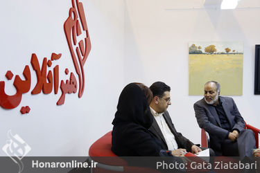 امضای تفاهم‌نامه همکاری میان "هنرآنلاین" و خبرگزاری "آپا" از آذربایجانی