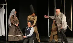 روایت پورحکیمی از نمایش «خانه‌ خراب» | ماجرای طمع حاجی‌جبار در یک اوضاع نابسامان